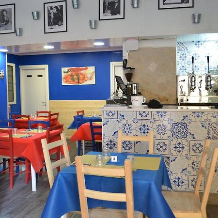 Mangia E Dormi Roma Hotel Bagian luar foto